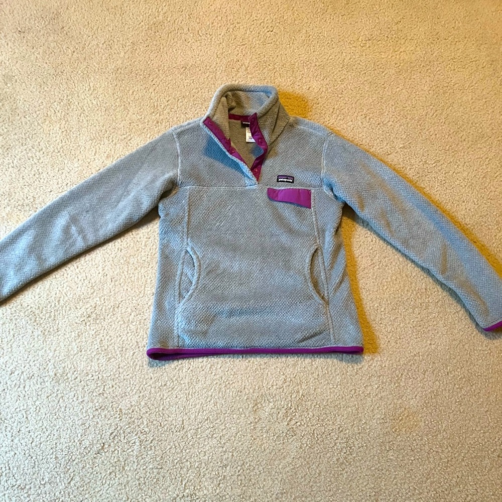 Patagonia Fleece Pullover 💜